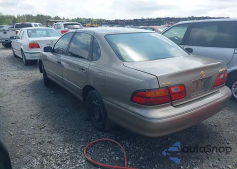 1998 Toyota Avalon Xl z USA, uszkodzony, nr VIN 4T1BF18B9WU215943